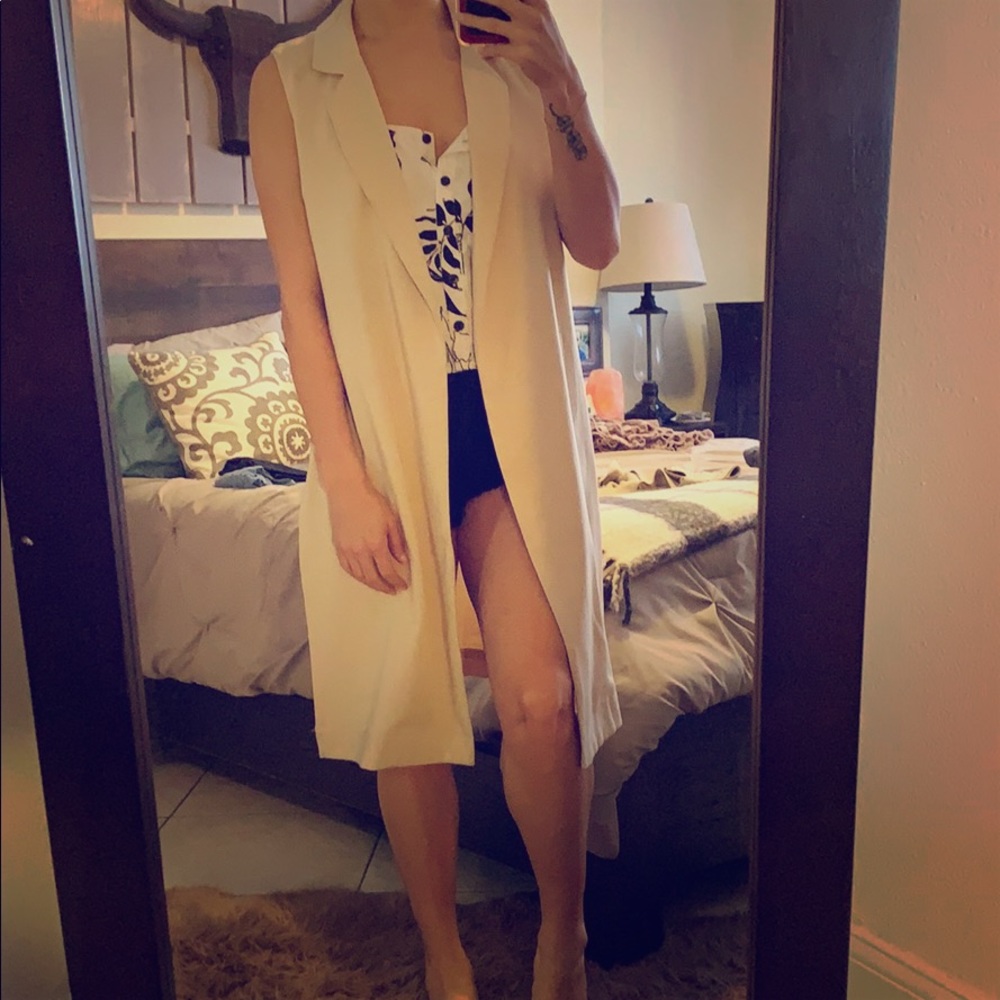 Cream colored Guess Blazer style vest